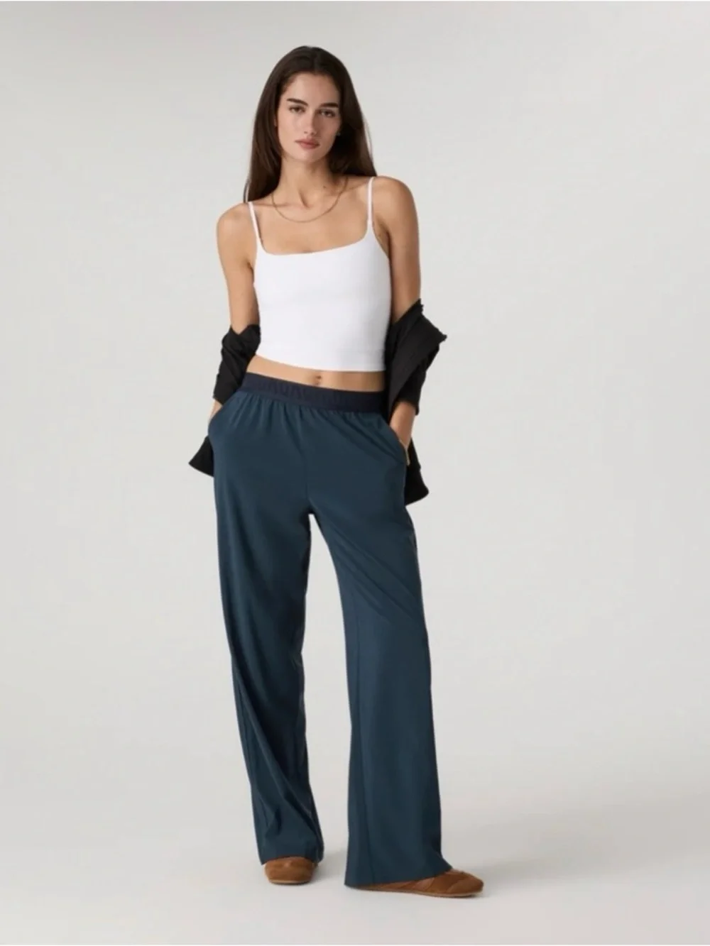 Vuori Women's Villa Sport Trouser Wide Leg Pants in Ink Size S - Picture 15 of 15